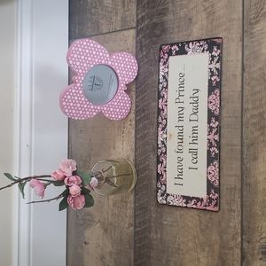 Hobby Lobby metal wall sign, small photo frame